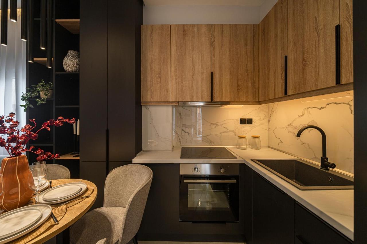 Juno By Halu! Stylish Apt In The Center 塞萨洛尼基 外观 照片